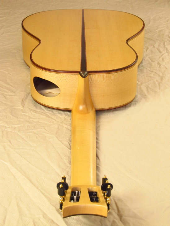 MB1945-spruce-mapleb-cocobolof-maple-natural-17-A