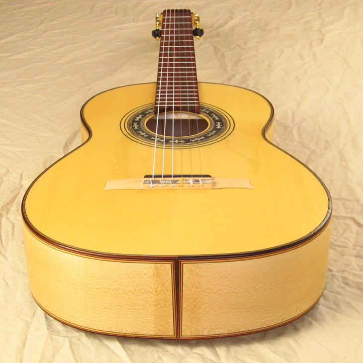 MB1945-spruce-mapleb-cocobolof-maple-natural-18-A